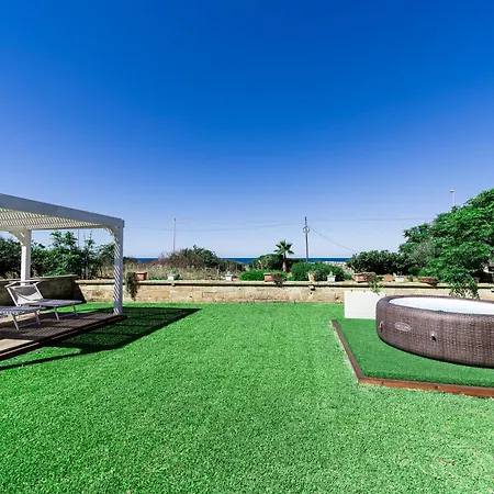 Country house Villa Rosa Zona Torre San Giovanni